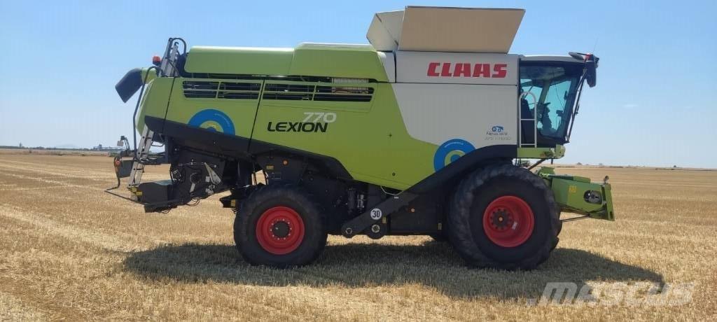 CLAAS Lexion 770 Moissonneuse batteuse