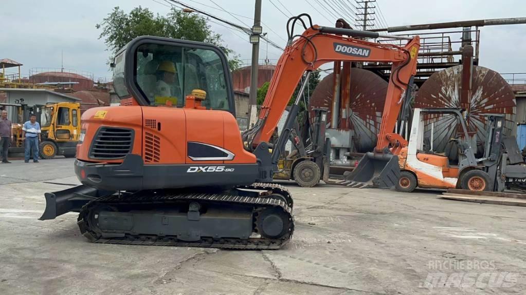 Doosan DX 55 Mini pelle < 7t