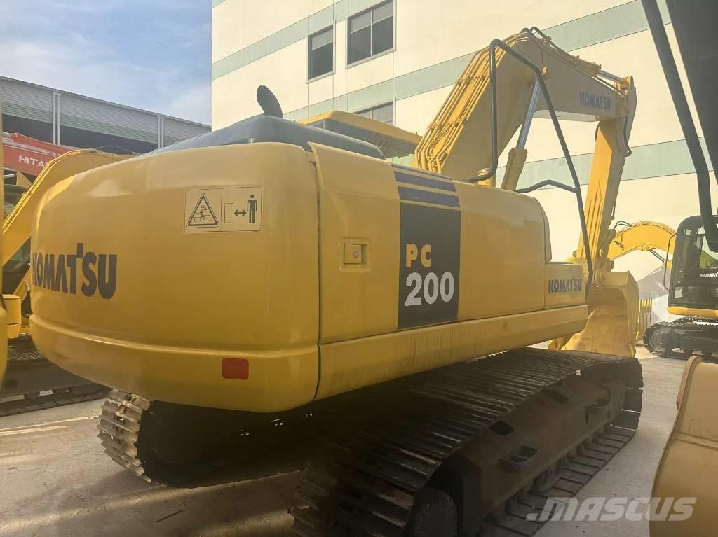 Komatsu PC 200 LC-7 Pelle sur chenilles