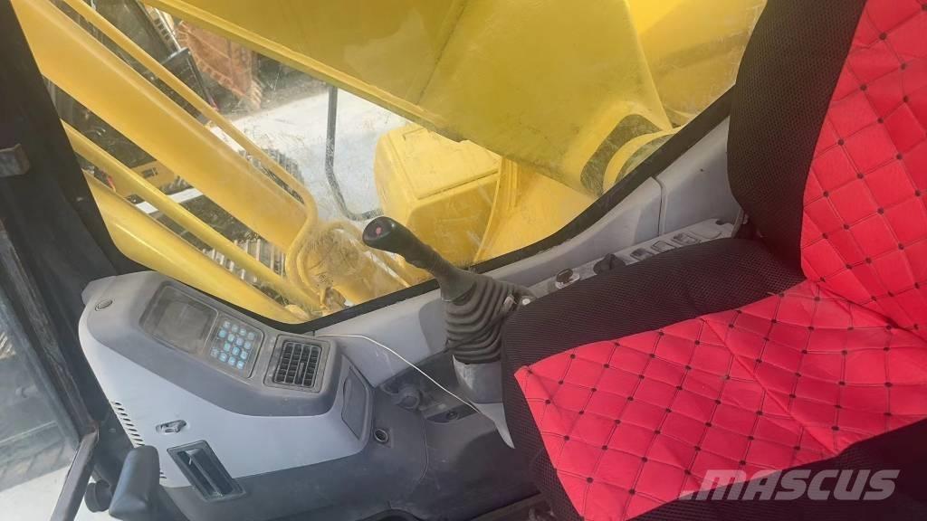Komatsu PC 200 LC-7 Pelle sur chenilles