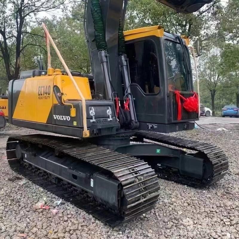 Volvo EC140 Pelle sur chenilles