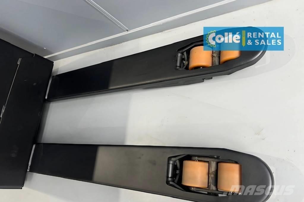 Toyota LWE160 | 2023 Transpalette accompagnant