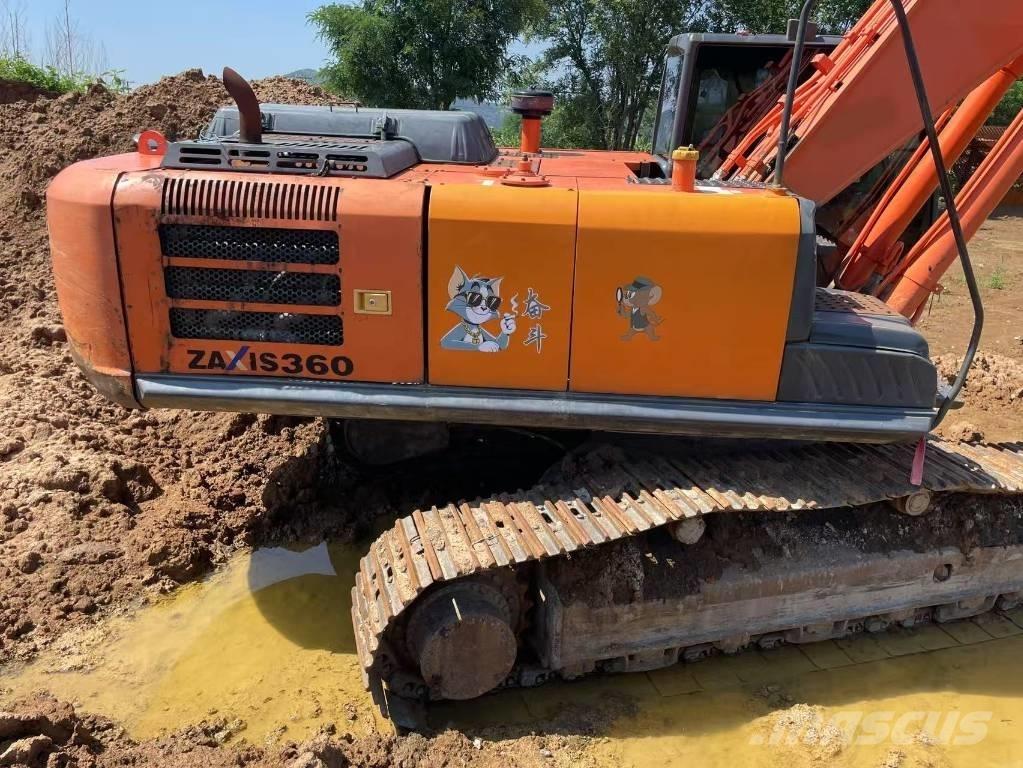 Hitachi ZX 360 Pelle sur chenilles
