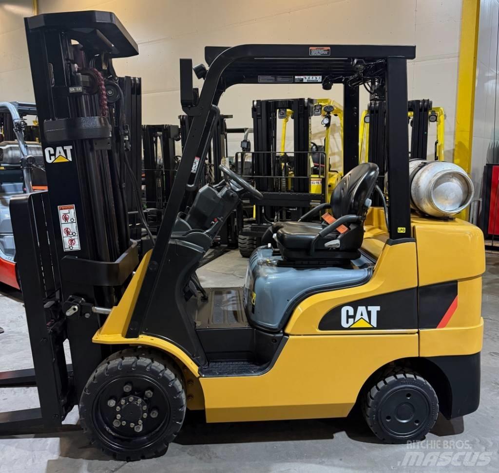 CAT 2C 6000 Autres Chariots élévateurs