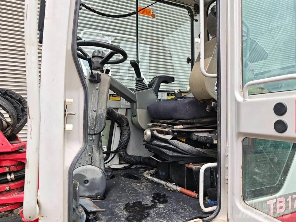 Takeuchi TB175W Mini pelle 7t-12t