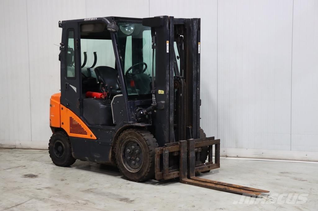 Doosan G25N-7 Chariots GPL