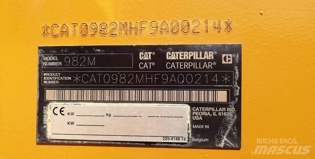 CAT 982 M Chargeuse sur pneus