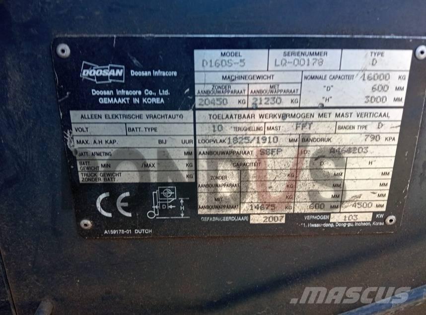 Doosan D160S-5 Chariots diesel