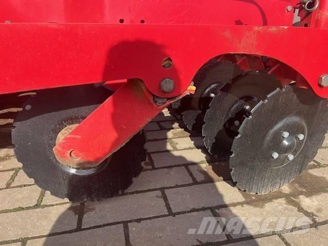 Väderstad Rapid400C Semoir