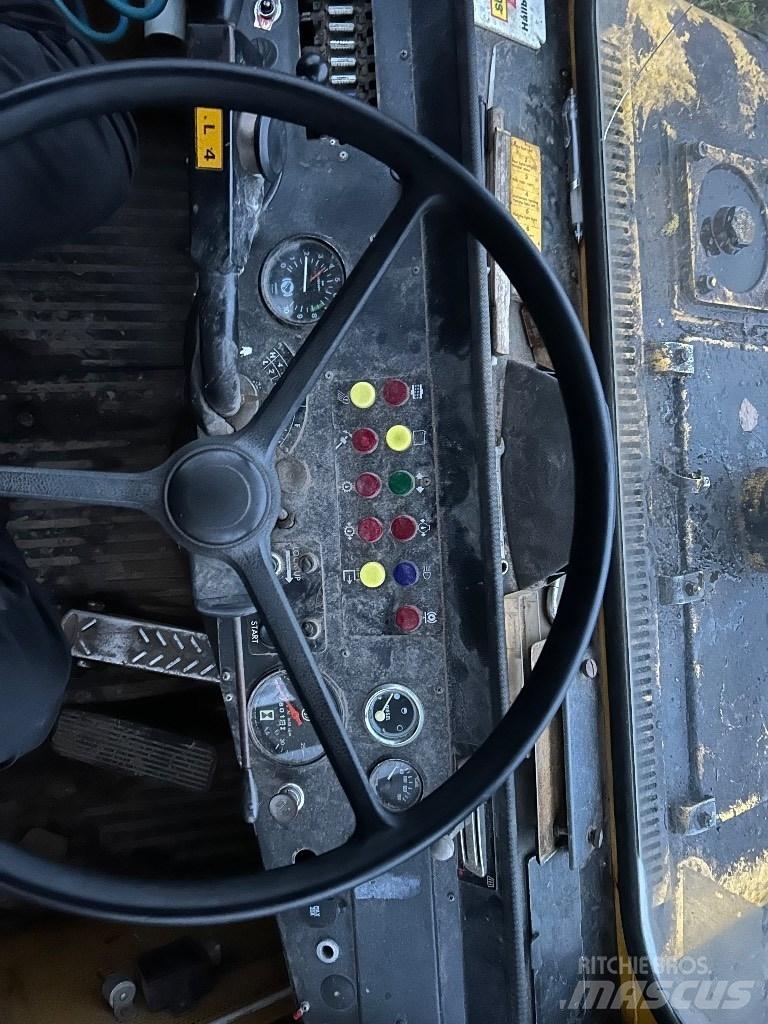 Volvo BM 861 Tombereau articulé