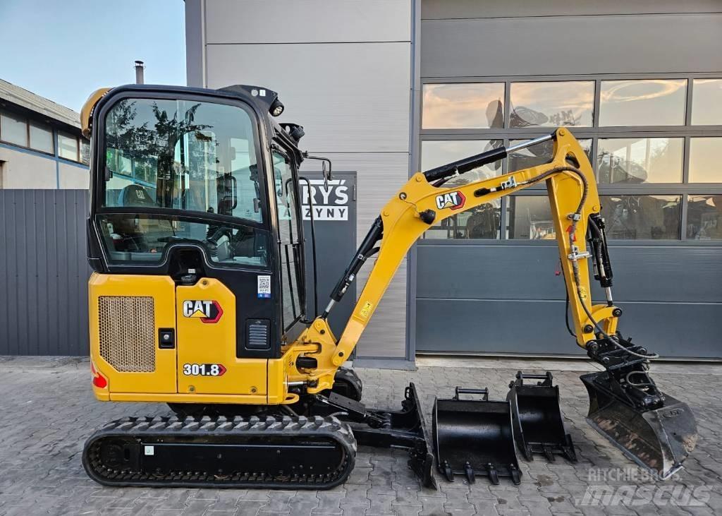 CAT 301.8 Mini pelle < 7t