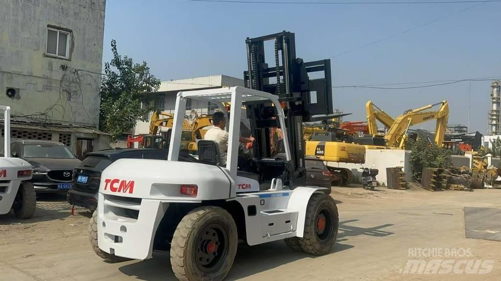TCM FD 100 Z8 Chariot télescopique