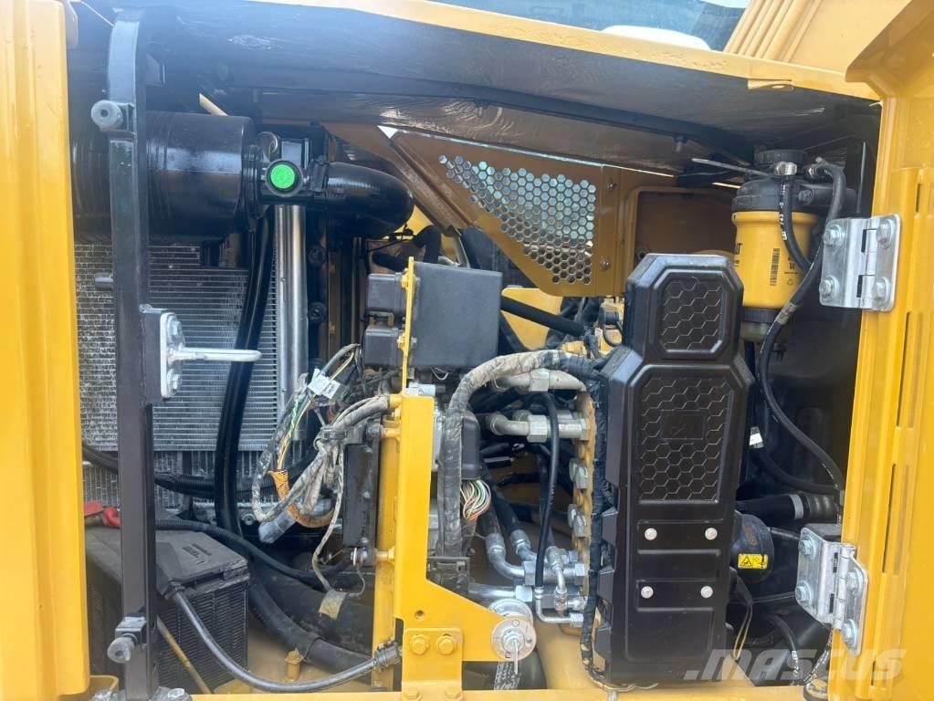 CAT 310 Pelle sur chenilles