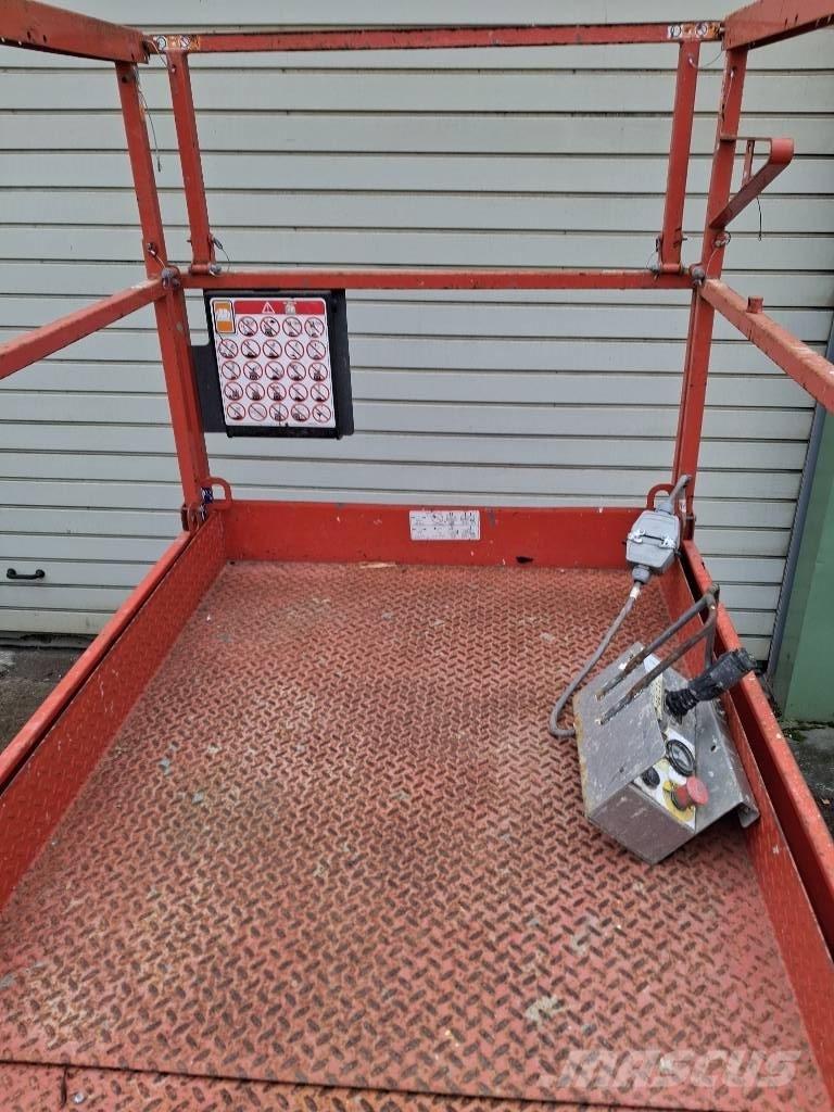 SkyJack SJ III 4632 Nacelle ciseaux