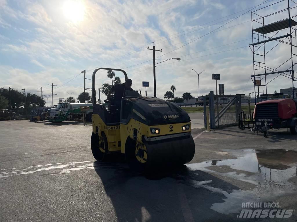Bomag BW 138 Rouleaux tandem