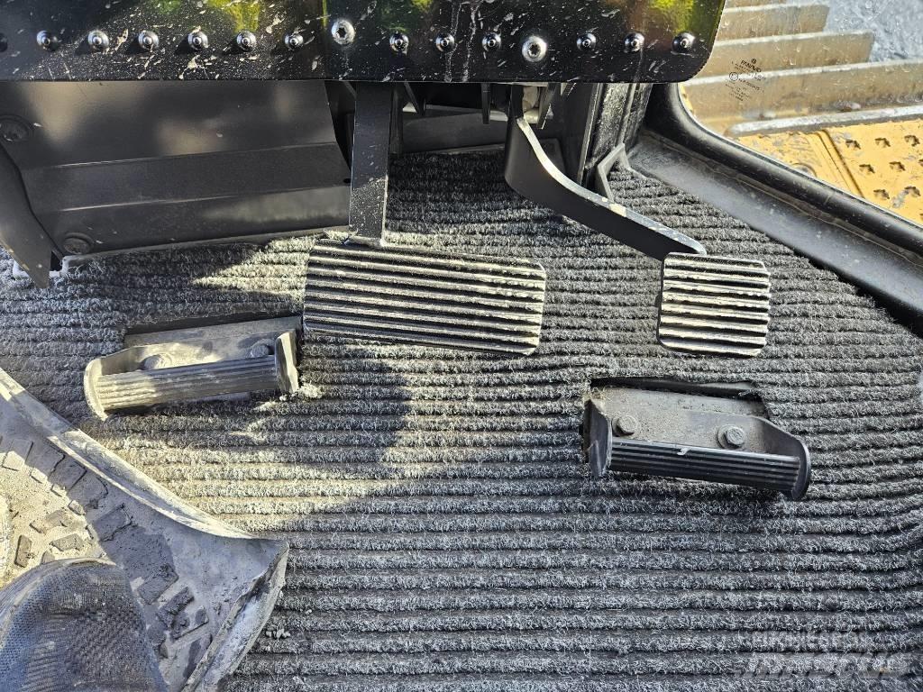 CAT D 8 T Bouteurs sur chenilles