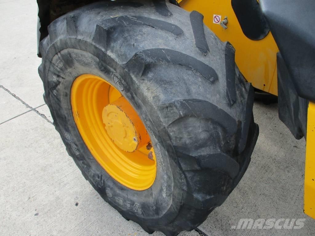 JCB 526 S (628) Chariot télescopique