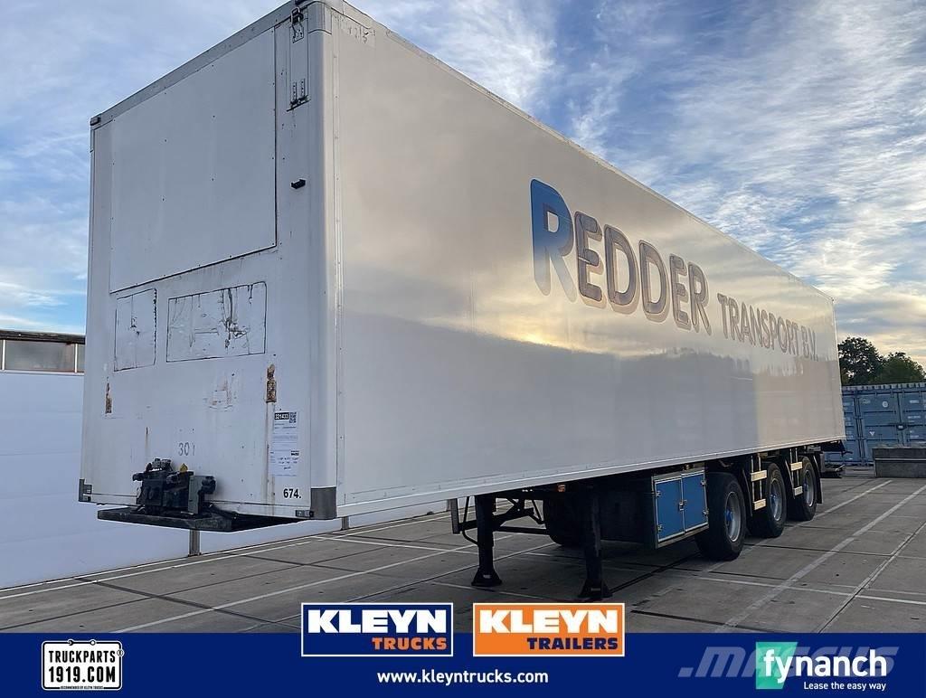 Pacton R3-001 Semi remorque fourgon