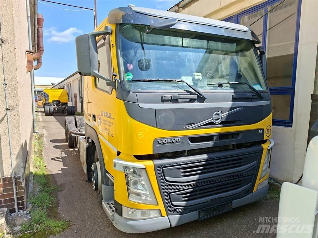 Volvo FM 500 6X2 Châssis cabine