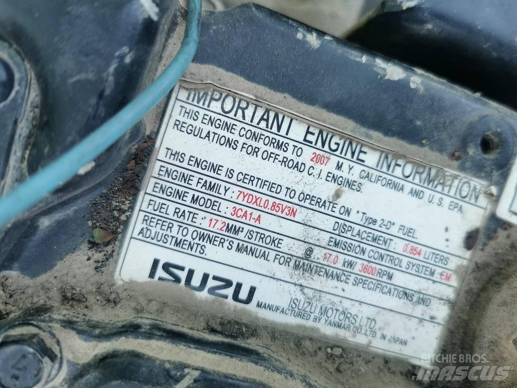 Isuzu 3CA1-AZP01 Moteur