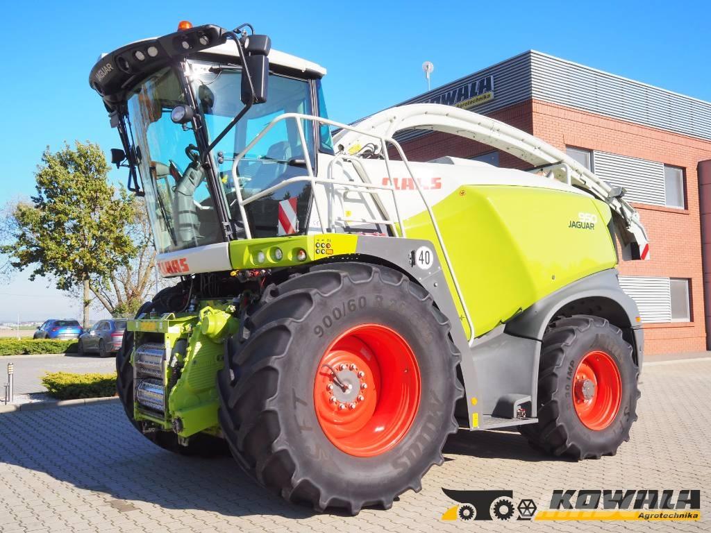CLAAS Jaguar 950 4x4 Ensileuse automotrice