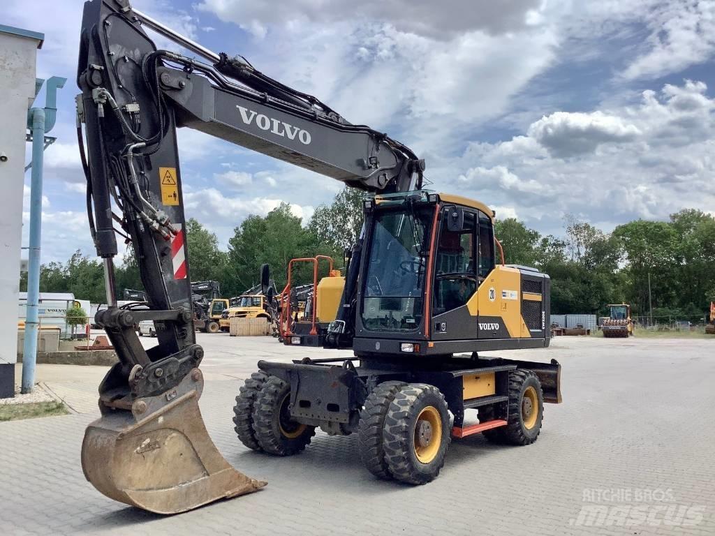 Volvo EW 220 E Pelle sur pneus