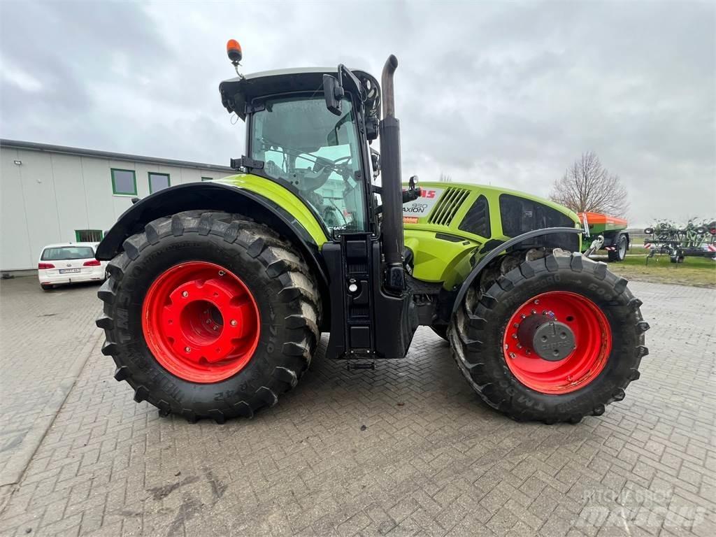 CLAAS Axion 930 Tracteur