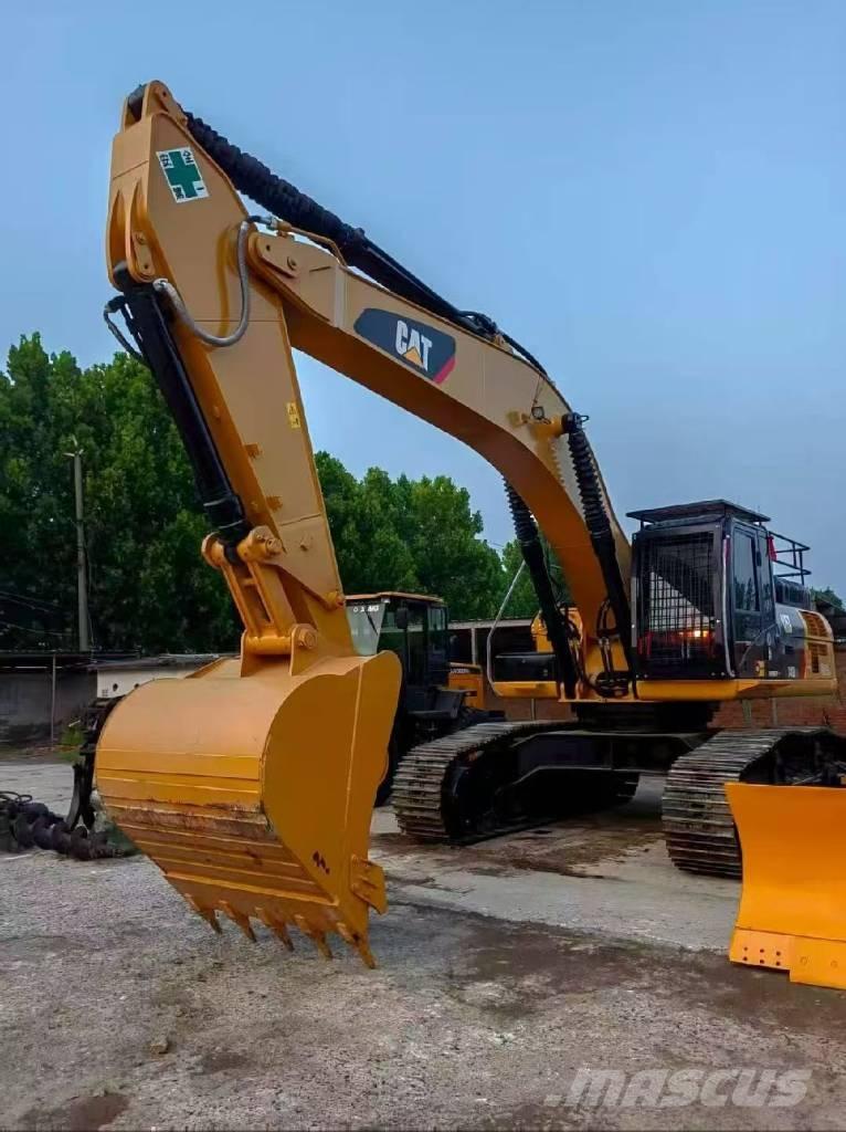 CAT 340 D L Pelle sur chenilles