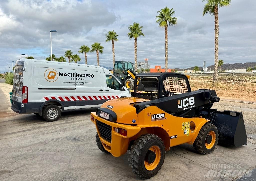 JCB 520-40 Chariot télescopique