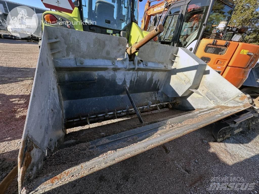 CLAAS Arion 410 Tracteur
