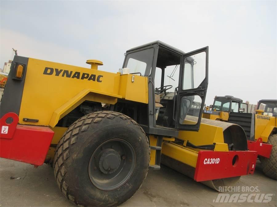 Dynapac CA 301 D Rouleaux monocylindre