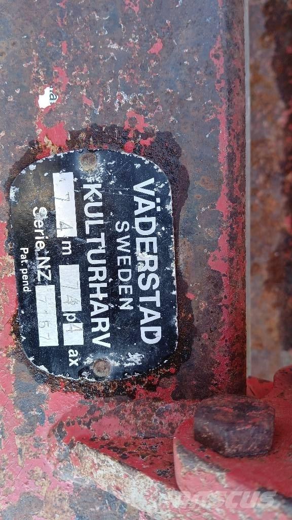 Väderstad NZ    7,4m Herse