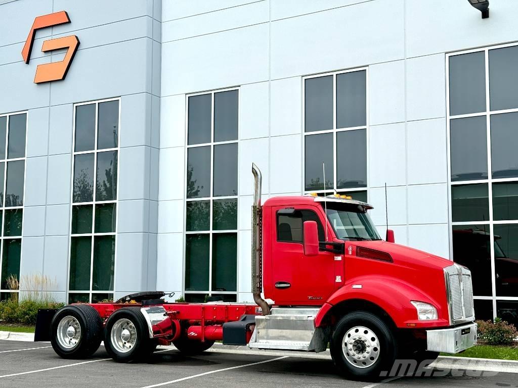 Kenworth T 880 Tracteur routier