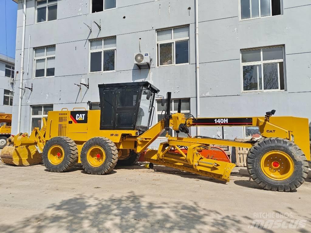 CAT 140 H Niveleuse