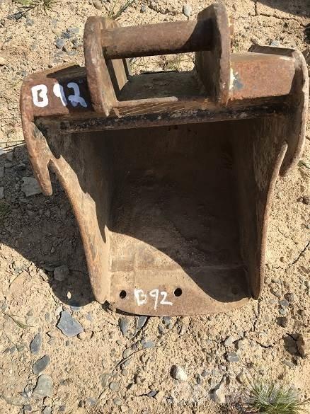  12 BUCKET, 30mm PINS Godet