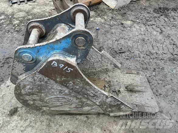  2' BUCKET, 65mm PINS Godet