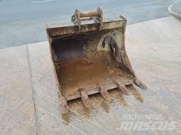  4' BUCKET, 65mm PINS Godet