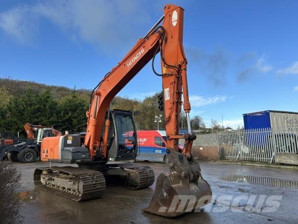 Hitachi ZX130 - 3 Pelle sur chenilles
