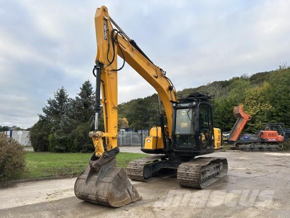 JCB JS130 Pelle sur chenilles