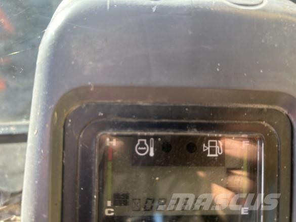 Komatsu PC130-7 Pelle sur chenilles