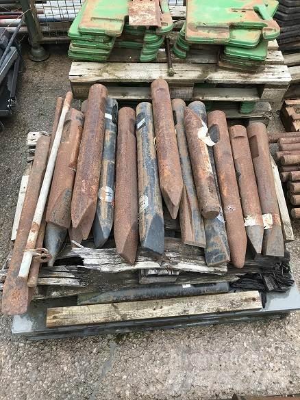 PECKER & CHISELS Construction - Autres