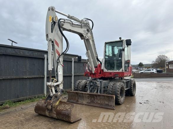 Takeuchi TB295W Pelle sur chenilles