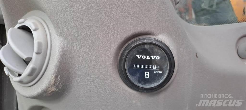 Volvo EC220E NL Pelle sur chenilles