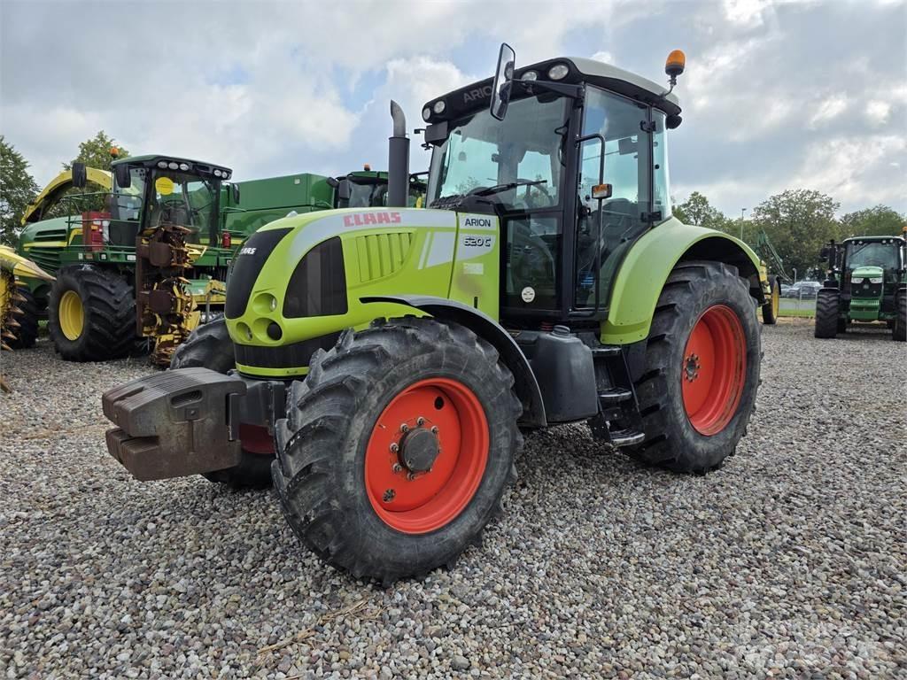 CLAAS Arion 620C Tracteur