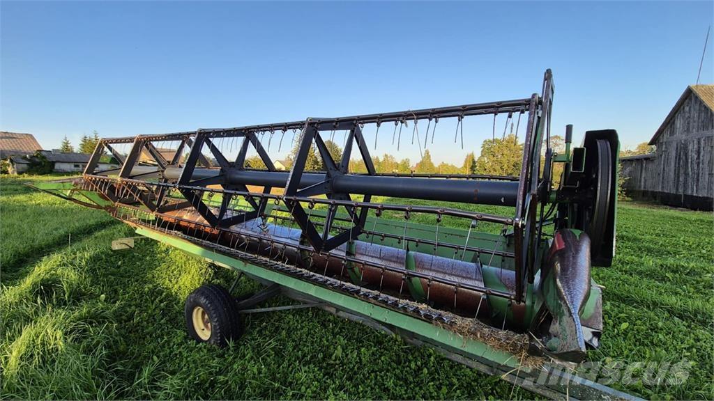 John Deere 1177 Moissonneuse batteuse