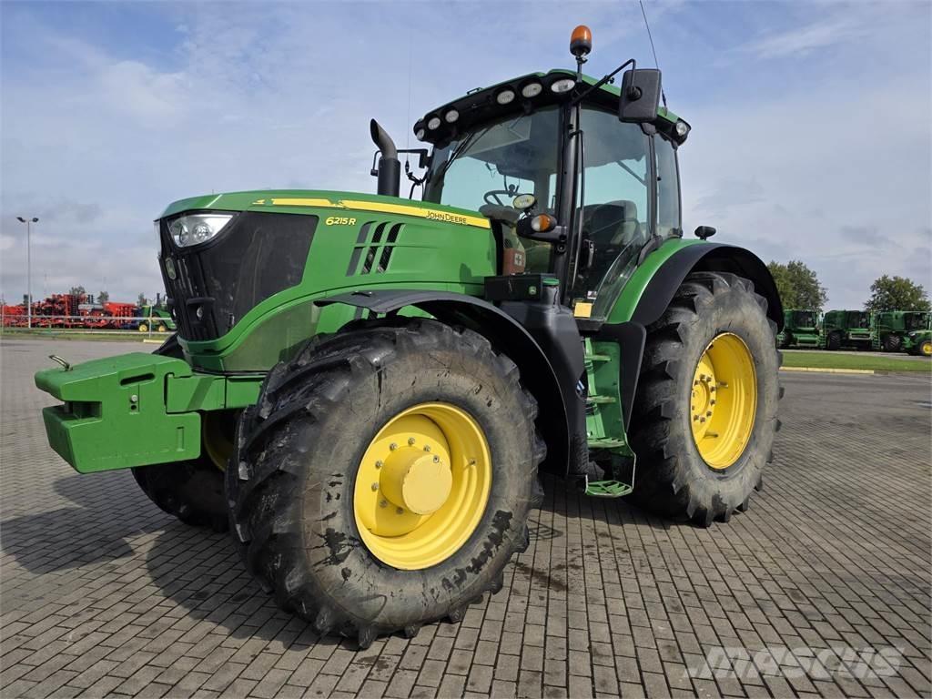 John Deere 6215R Tracteur
