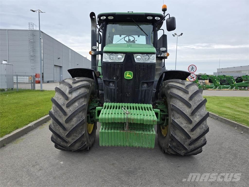 John Deere 7260R Tracteur
