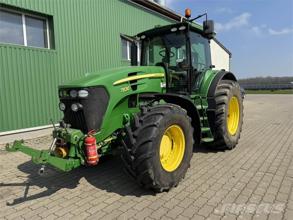 John Deere 7830 Tracteur