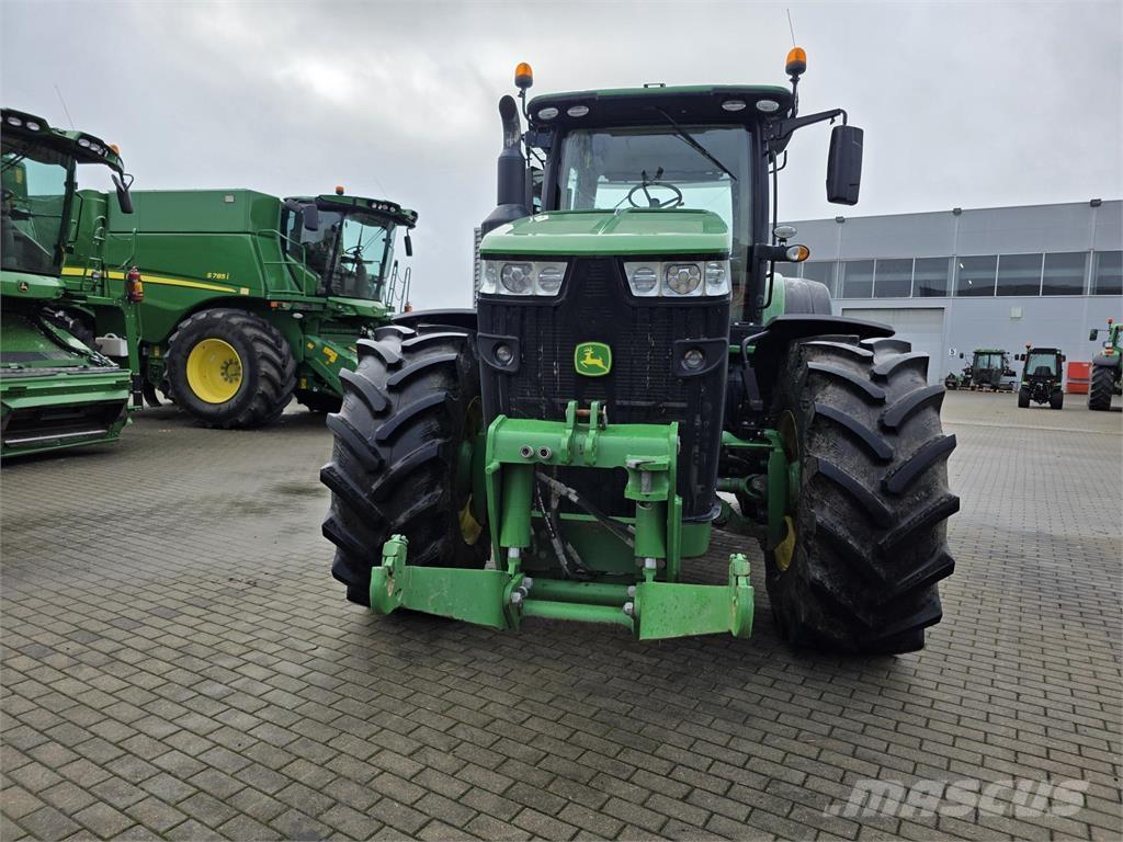 John Deere 8320R Tracteur