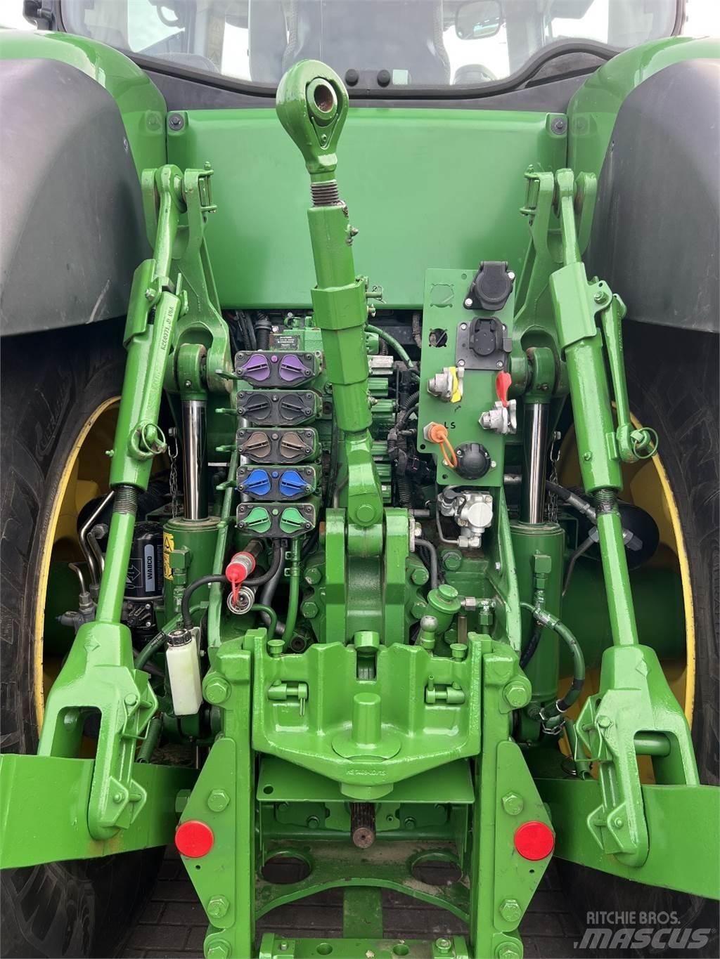 John Deere 8400R Tracteur